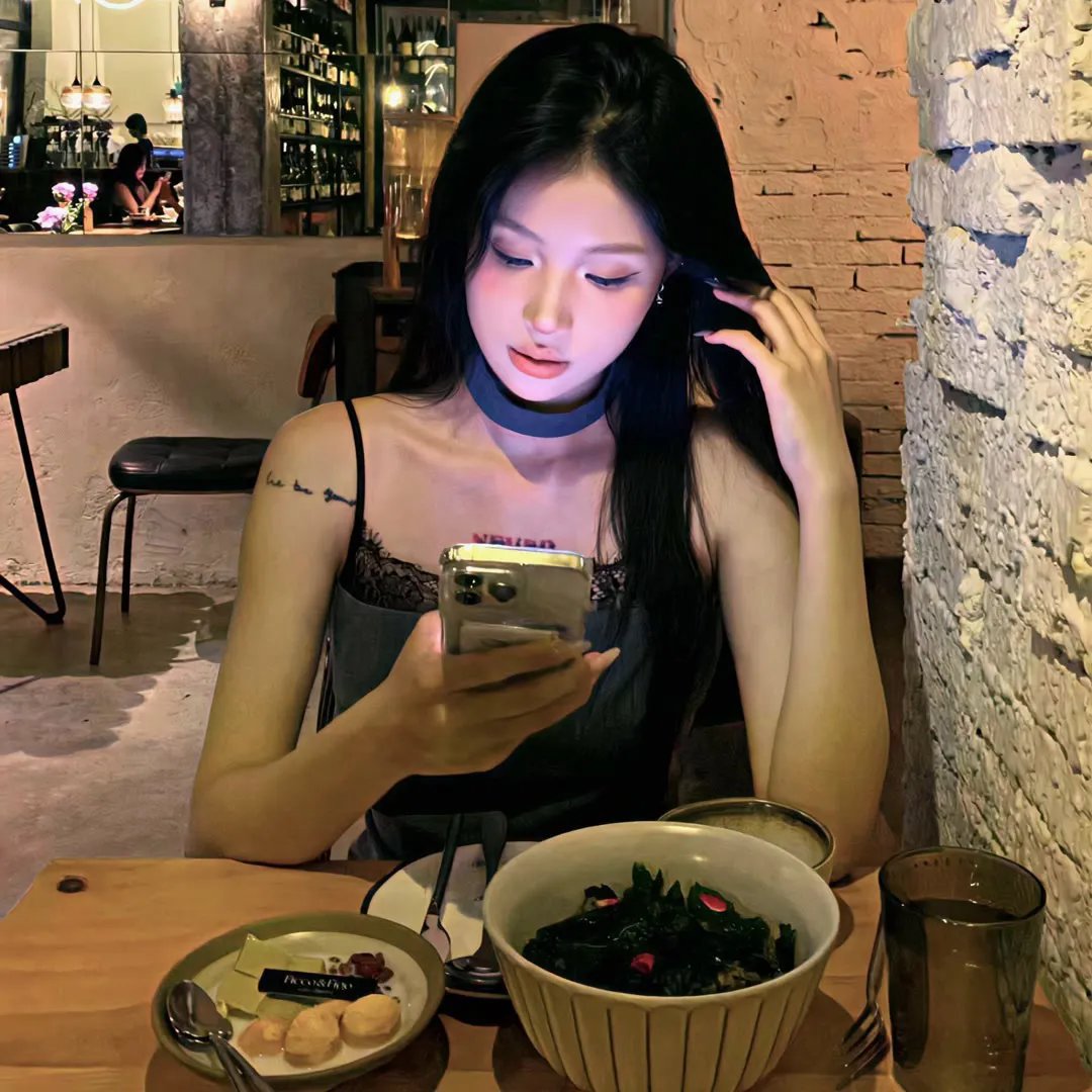 卡美娜万岁